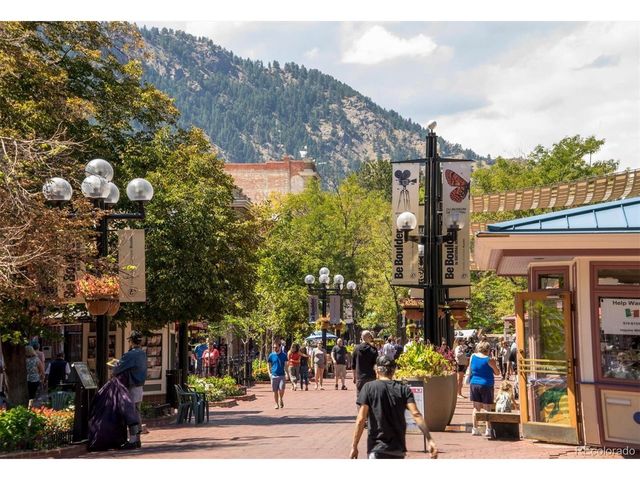 2707 Valmont Rd 312D, Boulder, CO 80304