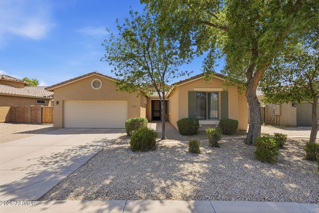 2225 W HARWELL Road, Phoenix, AZ 85041 — exterior