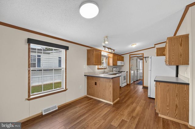 1 WOODS WAY, Elkton, MD 21921