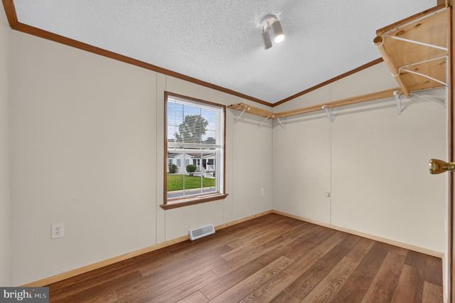1 WOODS WAY, Elkton, MD 21921