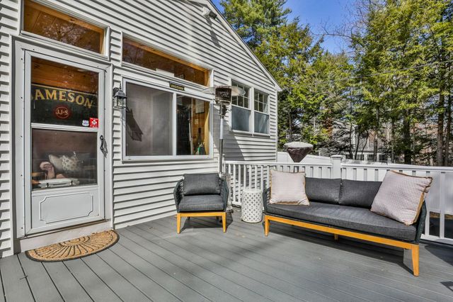 42 Dublin Avenue, Nashua, NH 03063