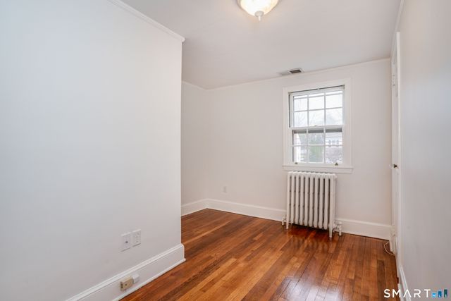 225 Auburn Road, West Hartford, CT 06119