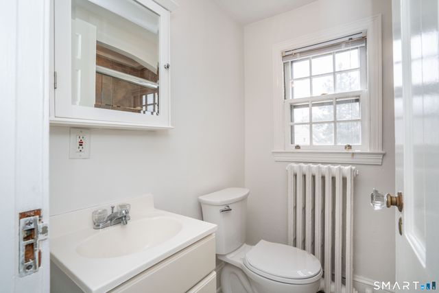 225 Auburn Road, West Hartford, CT 06119