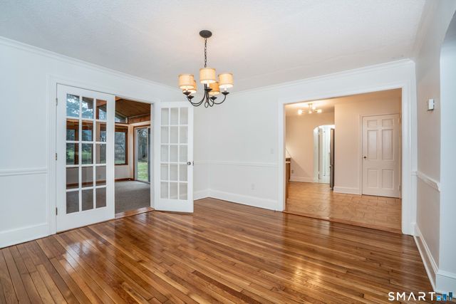 225 Auburn Road, West Hartford, CT 06119