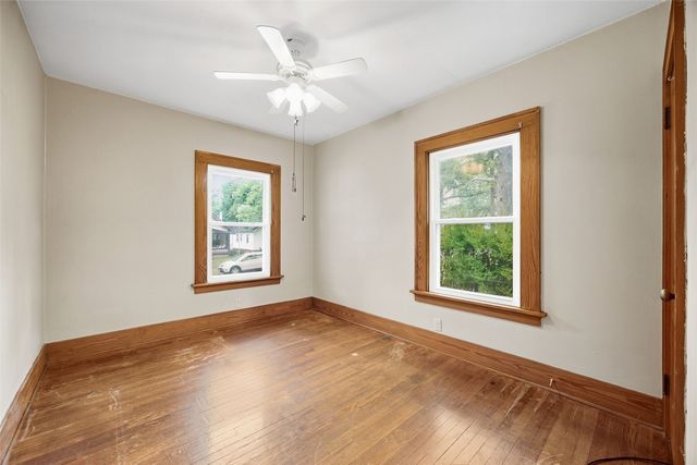 1008 Daniels Street NE, Cedar Rapids, IA 52402