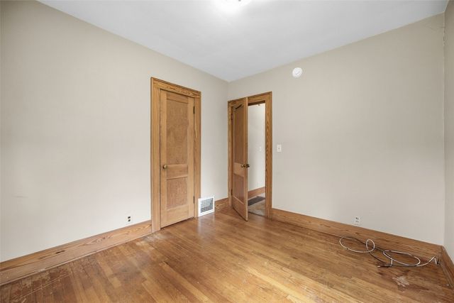 1008 Daniels Street NE, Cedar Rapids, IA 52402