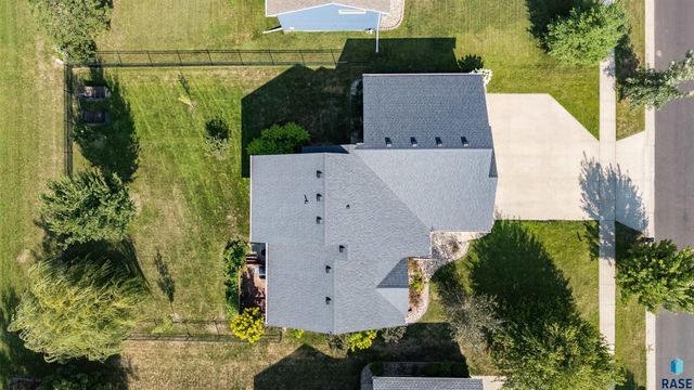 616 St Gregory St Street, Harrisburg, SD 57032
