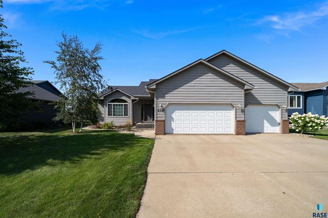 616 St Gregory St Street, Harrisburg, SD 57032