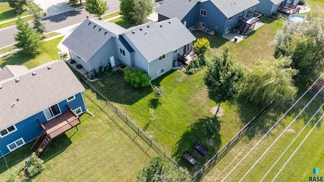 616 St Gregory St Street, Harrisburg, SD 57032