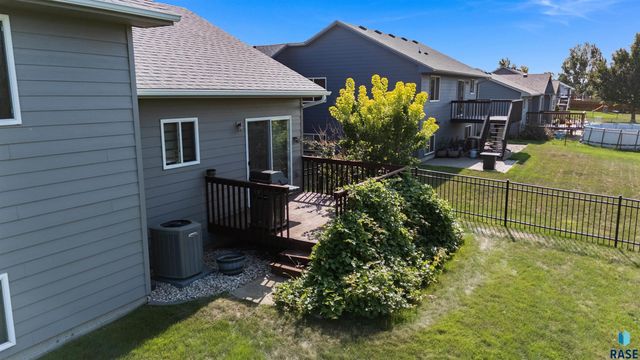 616 St Gregory St Street, Harrisburg, SD 57032