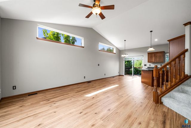 616 St Gregory St Street, Harrisburg, SD 57032