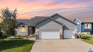 616 St Gregory St Street, Harrisburg, SD 57032