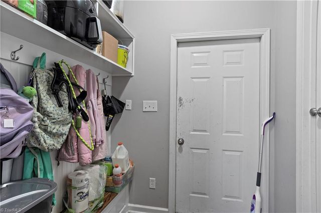 140 Sloan Drive, Winston-salem, NC 27103