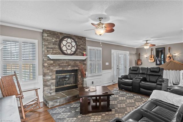 140 Sloan Drive, Winston-salem, NC 27103