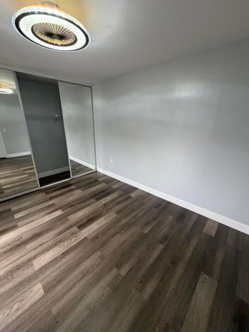 1611 16th Way, West Palm Beach, FL 33407