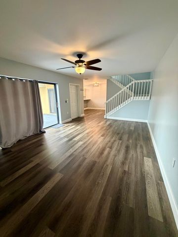 1611 16th Way, West Palm Beach, FL 33407