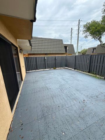 1611 16th Way, West Palm Beach, FL 33407