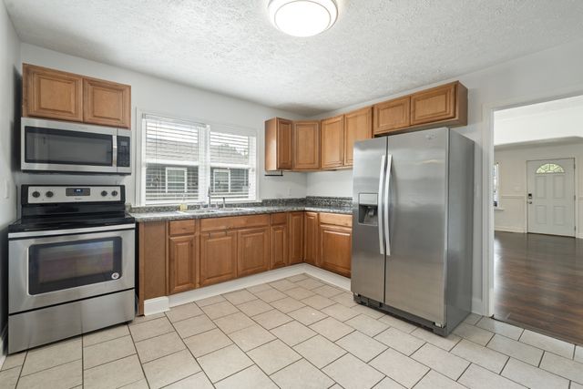 2405 Scovel St, Nashville, TN 37208