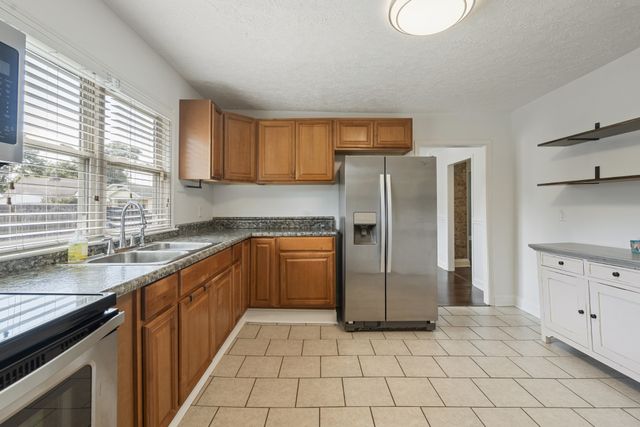 2405 Scovel St, Nashville, TN 37208