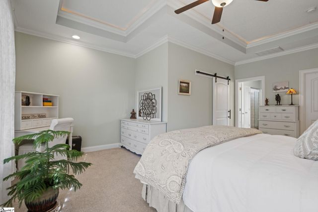 323 Holly Oaks Lane, Inman, SC 29349
