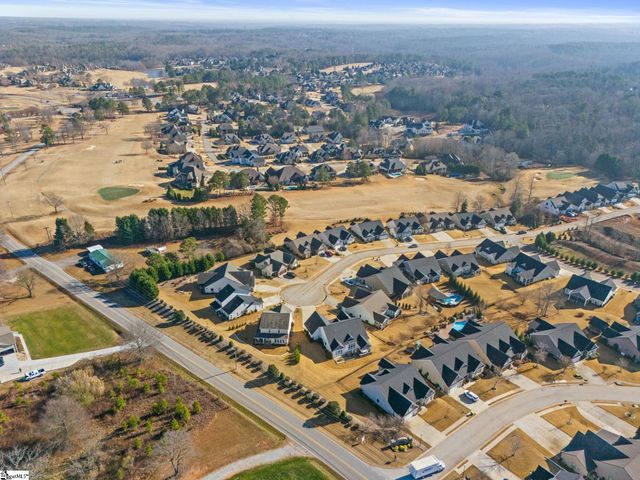 323 Holly Oaks Lane, Inman, SC 29349