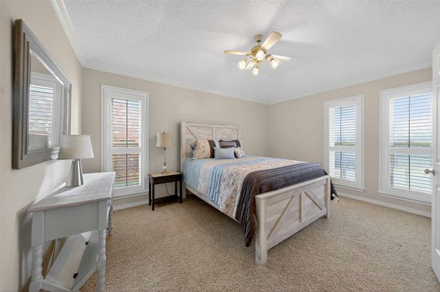 119 Williamsburg Lane, Bullard, TX 75757