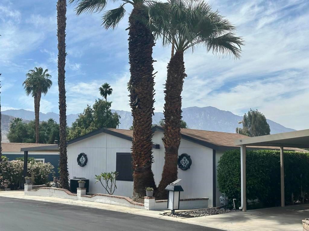 Image 43 of property listing at 73450 Country Club Drive 153, Palm Desert, CA 92260