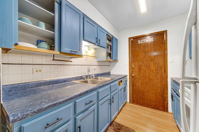 903 Elder Road 7, Homewood, IL 60430