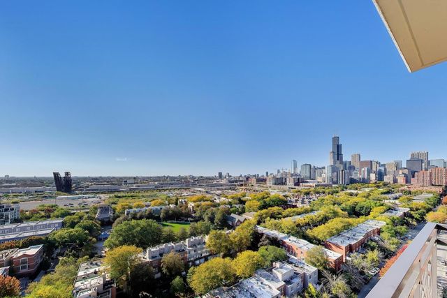 5 E 14th Place 1606, Chicago, IL 60605