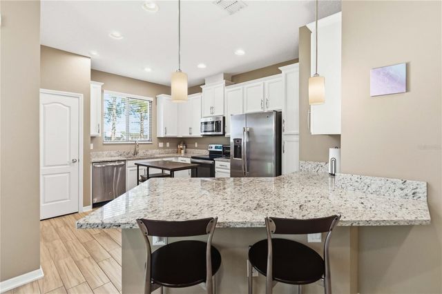 2618 WHITE ISLE LANE, Orlando, FL 32825