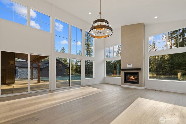 1700 Wanawish Loop, Cle Elum, WA 98922