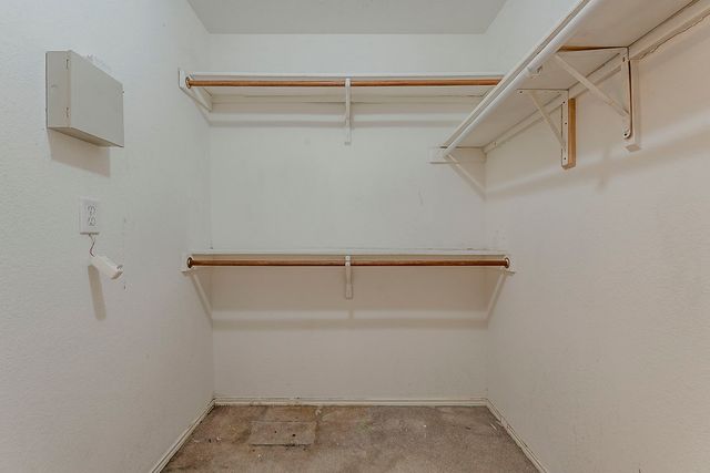 463 Maplegrove Road, Cedar Hill, TX 75104