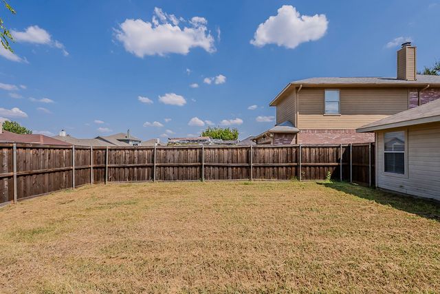 463 Maplegrove Road, Cedar Hill, TX 75104