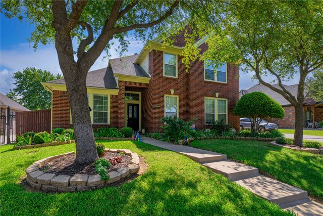 712 Twin Valley Drive, Murphy, TX 75094