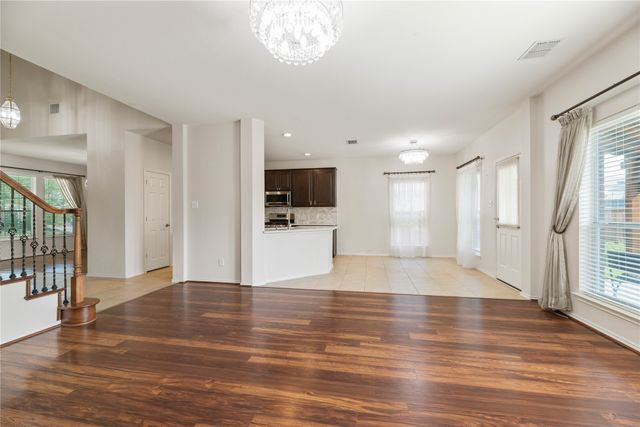 712 Twin Valley Drive, Murphy, TX 75094