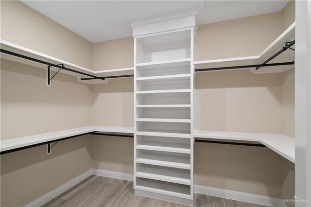 8110 N 48th Lane, Mcallen, TX 78504