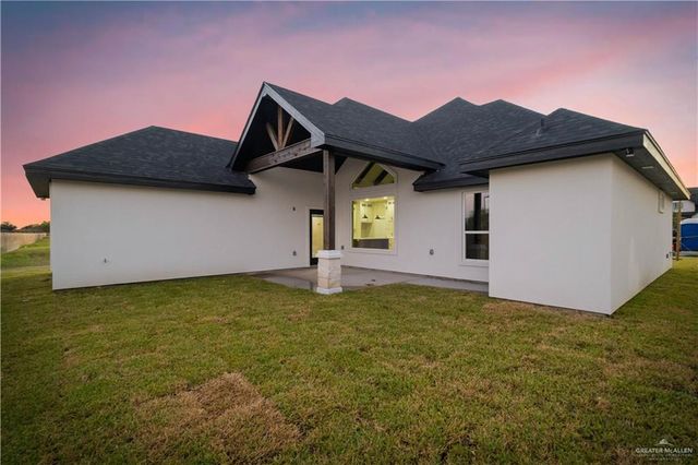 8110 N 48th Lane, Mcallen, TX 78504