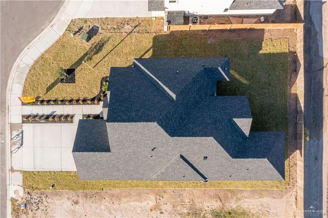 8110 N 48th Lane, Mcallen, TX 78504