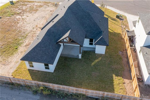 8110 N 48th Lane, Mcallen, TX 78504