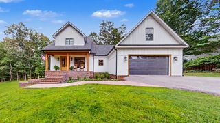 183 Country Wood Dr, Paris, TN 38242