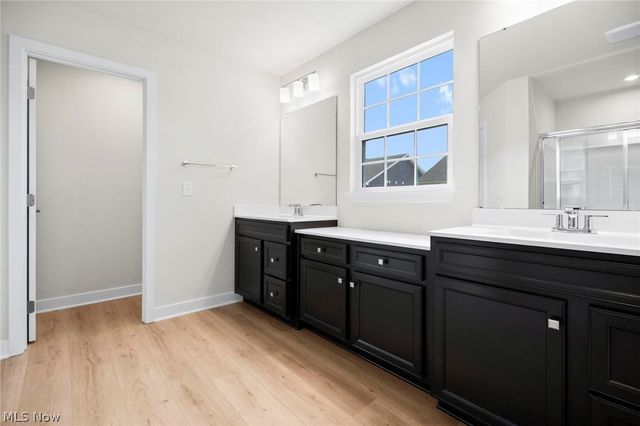 2032 Viewpointe Court, Columbia Station, OH 44028