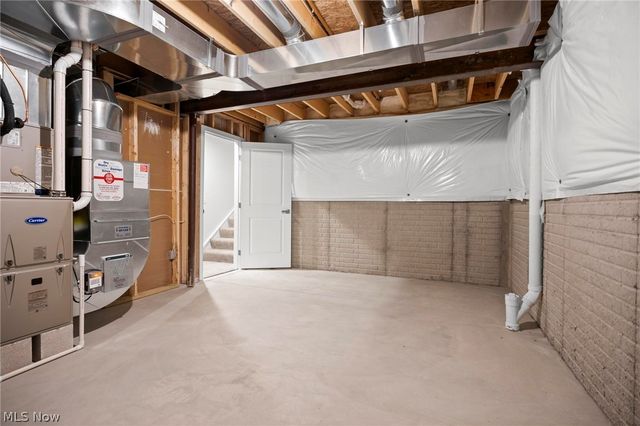 2032 Viewpointe Court, Columbia Station, OH 44028