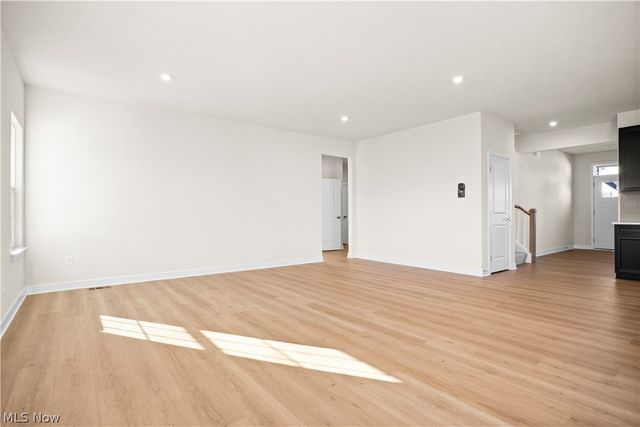 2032 Viewpointe Court, Columbia Station, OH 44028