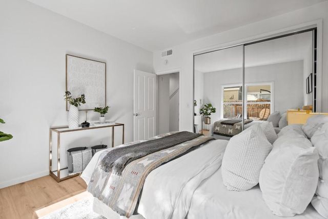 748 Cottage Court, Mountain View, CA 94043