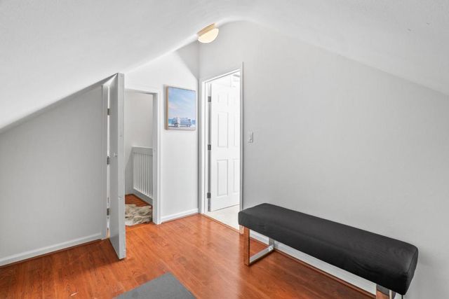 748 Cottage Court, Mountain View, CA 94043