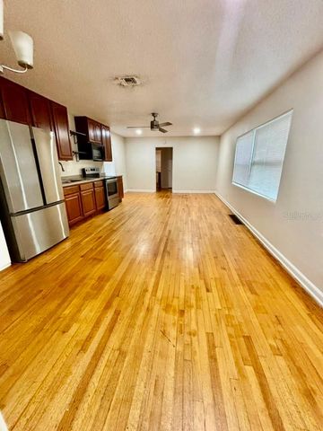 2394 ORANGE CENTER BOULEVARD, Orlando, FL 32805