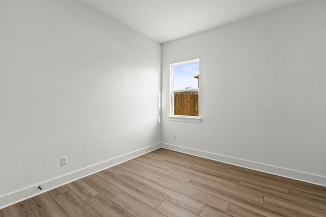 783 Iron Willow LOOP, Dripping Springs, TX 78620