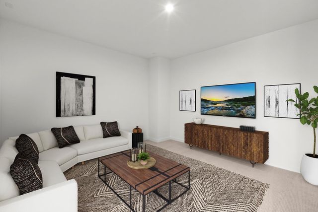 783 Iron Willow LOOP, Dripping Springs, TX 78620