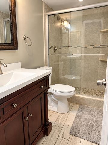 111 Lake Emerald Drive 404, Oakland Park, FL 33309
