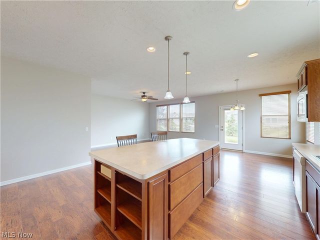 7986 Heatherglen Drive, Mentor, OH 44060
